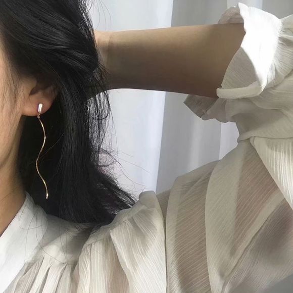 New Long Earrings Gold Earrings 14K Filled Gold Wave Earrings - Picture 2 of 5